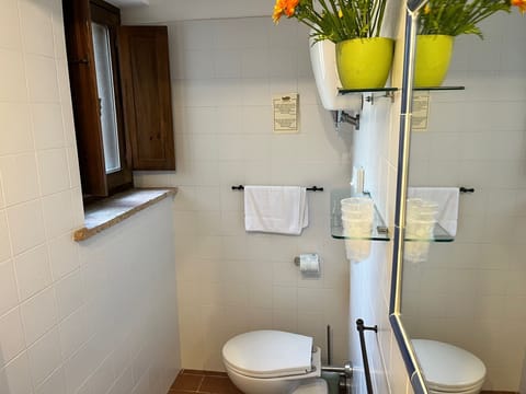 Romantic Apartment | Bathroom | Shower, rainfall showerhead, hair dryer, bidet