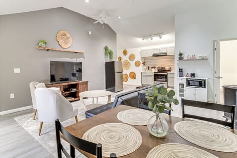 House (1 Bedroom) | Interior