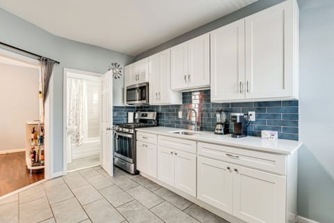 House (2 Bedrooms) | Interior