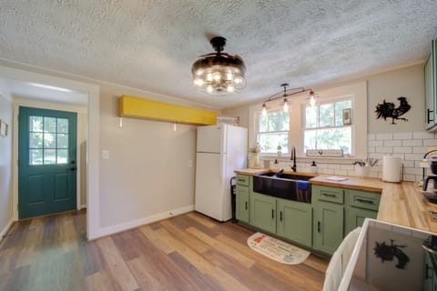 Cottage (2 Bedrooms) | Interior