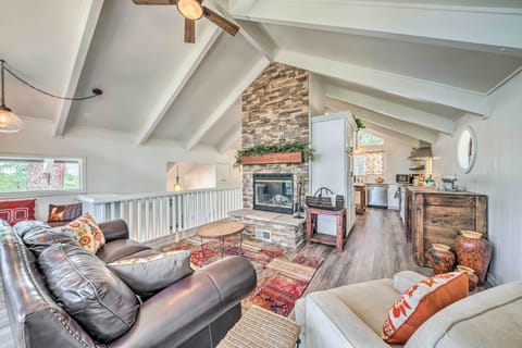 House (3 Bedrooms) | Front of property