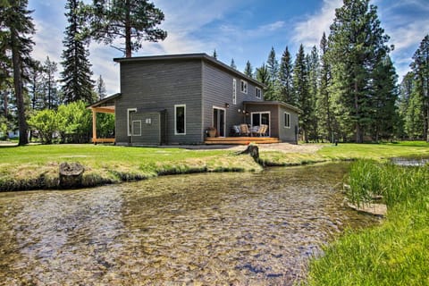 House (4 Bedrooms) | Front of property
