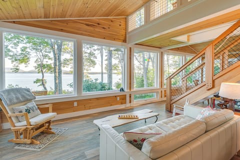 House (4 Bedrooms) | Front of property