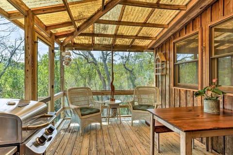 Cottage (2 Bedrooms) | Interior