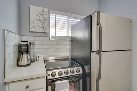 House (1 Bedroom) | Interior