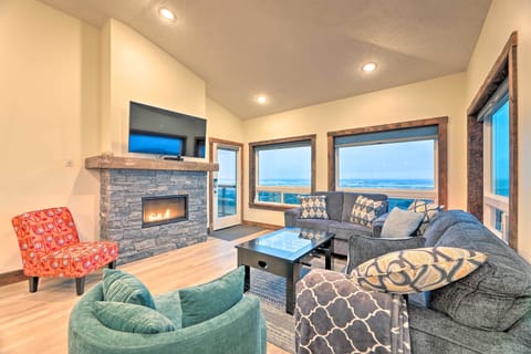 Cottage (2 Bedrooms) | Front of property