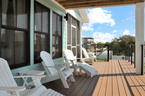 House, Multiple Beds (Emerald Palms) | Terrace/patio