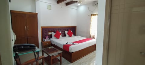 Deluxe Double Room | Premium bedding, free WiFi