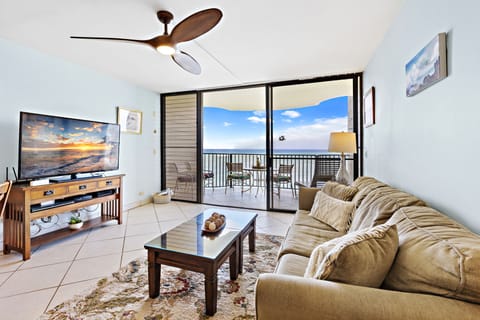 Stay cool with the Maui winds and ceiling fans throughout