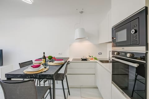 Kitchen and dining area