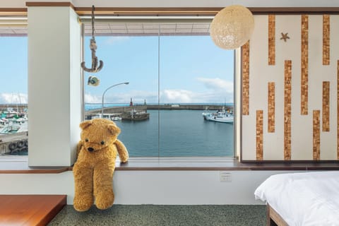 Deluxe Double Room with Sea View | Blackout drapes, free WiFi, bed sheets