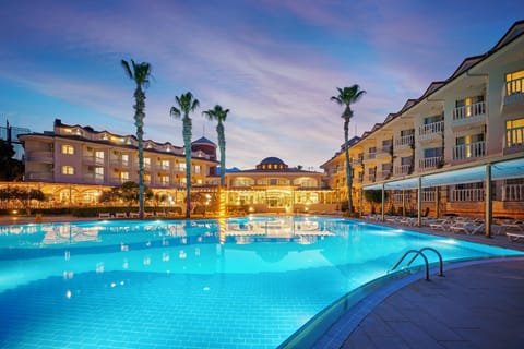 Indoor pool, 2 outdoor pools, pool umbrellas, sun loungers