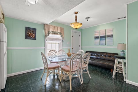 Dining Area w/futon