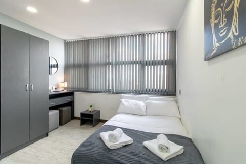 Bedroom (Studio)