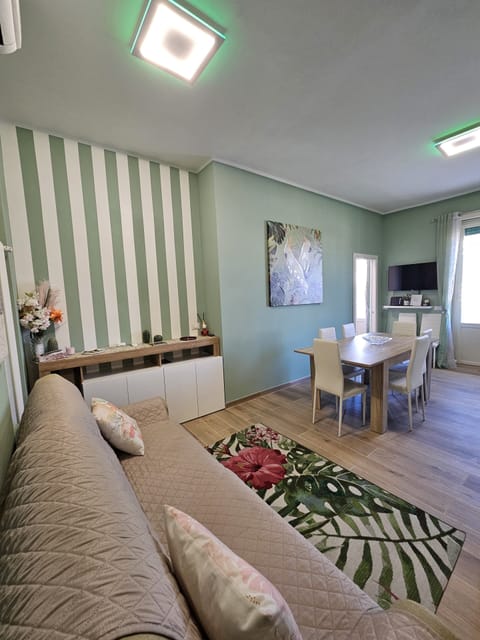 Living room with dining table
