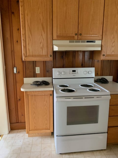 Indoors, Kitchen, Cooktop, Microwave, Oven