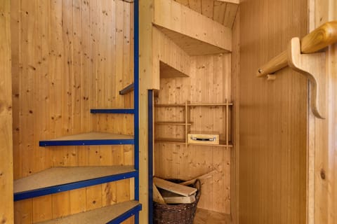 Family House, Multiple Bedrooms (Rustico Stock with free WiFi) | Sauna