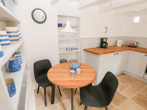 Fridge, dishwasher, electric kettle, toaster