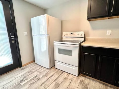 Full size fridge and range