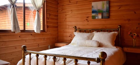 Desk, free cribs/infant beds, rollaway beds, free WiFi