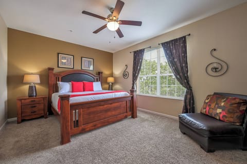 King bedroom with private bathroom