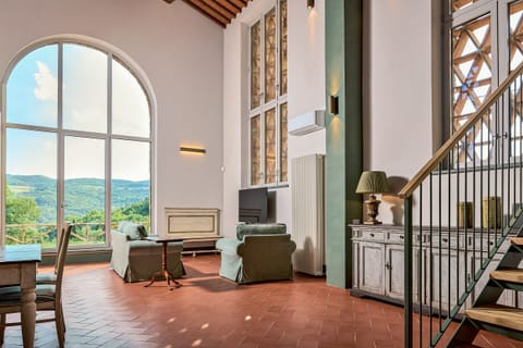 Breathtaking Chianti views from the living room