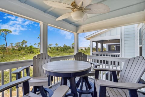 main level-deck-124867_126