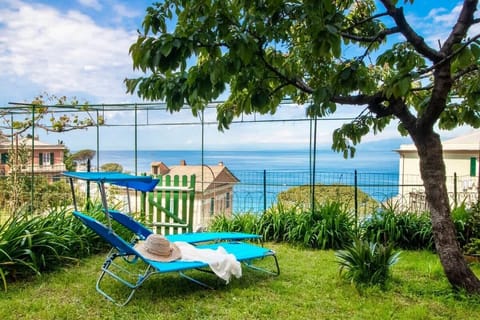 
Private Garden with Seaview - Cherry Tree House – Affitti Brevi Italia 
