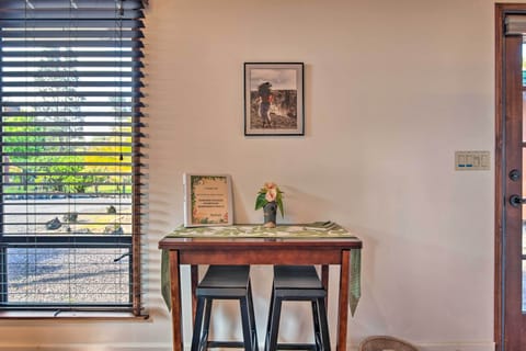 Apartment (0 Bedroom) | Interior