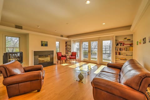 House (5 Bedrooms) | Interior