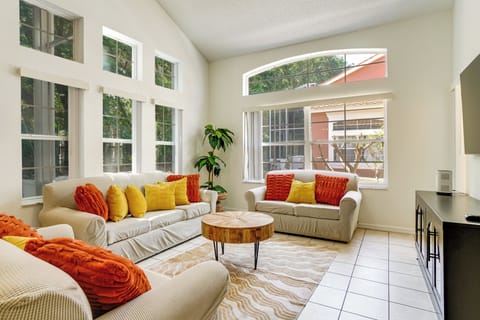 Apartment (4 Bedrooms) | Front of property