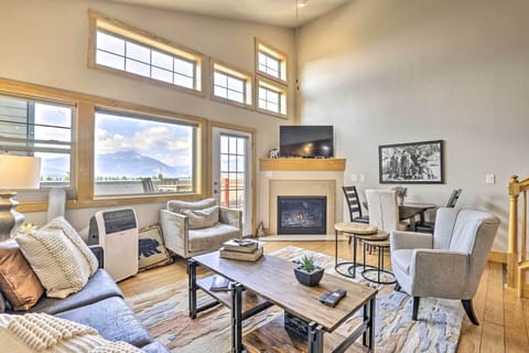 Apartment (2 Bedrooms) | Front of property