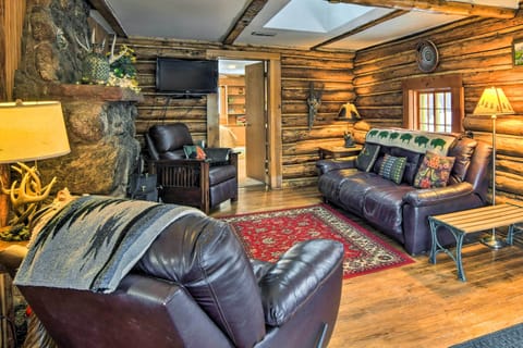 House (2 Bedrooms) | Front of property