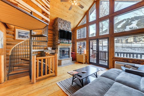 Apartment (2 Bedrooms) | Front of property