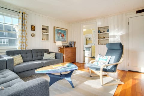 Cottage (3 Bedrooms) | Front of property
