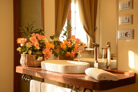 Deluxe Suite | Premium bedding, desk, laptop workspace, blackout drapes