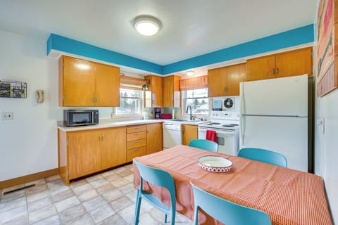 Cottage (3 Bedrooms) | Interior