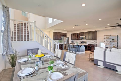 Villa (4 Bedrooms) | Interior