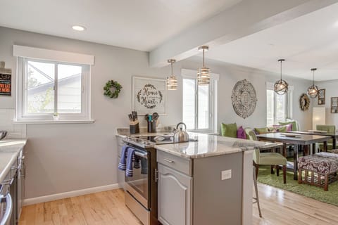 House (2 Bedrooms) | Interior