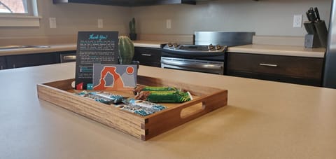 Luxury House, Multiple Bedrooms, Pool Access, Mountain View | Private kitchenette | Full-size fridge, microwave, oven, stovetop