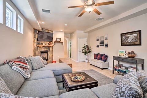 Cottage (3 Bedrooms) | Front of property