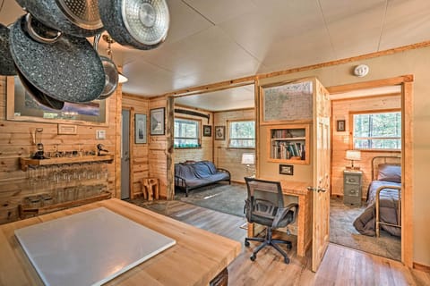 House (1 Bedroom) | Interior