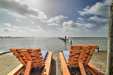 House (2 Bedrooms) | Front of property