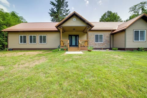 House (4 Bedrooms) | Interior