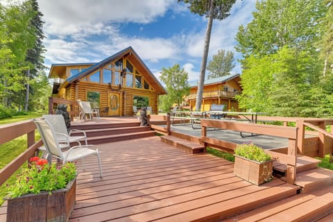 House (4 Bedrooms) | Front of property