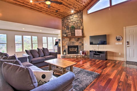 House (3 Bedrooms) | Front of property