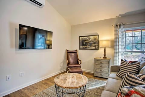 Apartment (1 Bedroom) | Interior