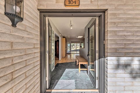 Cottage (2 Bedrooms) | Interior
