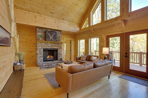 House (5 Bedrooms) | Front of property