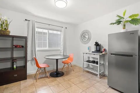 Superior Studio | In-room dining